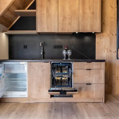 Szymaszkowa 7 Luksusowe Apartamenty, Widok Na Giewont - Sauna, Parking W Cenie Διαμέρισμα *