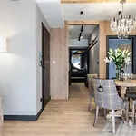 Lejlighed Szymaszkowa 7 Luksusowe Apartamenty, Z Widokiem Na Giewont - Sauna, Parking W Cenie - Blisko Stoku Narciarskiego!