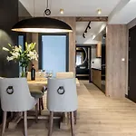 Lejlighed Szymaszkowa 7 Luksusowe Apartamenty, Z Widokiem Na Giewont - Sauna, Parking W Cenie - Blisko Stoku Narciarskiego!