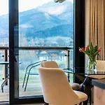 Lejlighed Szymaszkowa 7 Luksusowe Apartamenty, Z Widokiem Na Giewont - Sauna, Parking W Cenie - Blisko Stoku Narciarskiego! Zakopane
