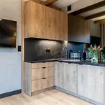 Szymaszkowa 7 Luksusowe Apartamenty, Z Widokiem Na Giewont - Sauna, Parking W Cenie - Blisko Stoku Narciarskiego! Zakopane