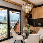 Szymaszkowa 7 Luksusowe Apartamenty, Z Widokiem Na Giewont - Sauna, Parking W Cenie - Blisko Stoku Narciarskiego! Lejlighed *