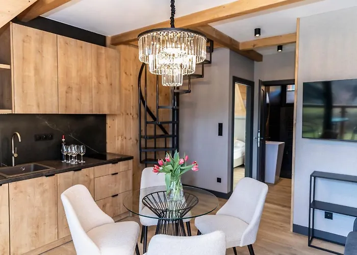 Szymaszkowa 7 Luksusowe Apartamenty, Z Widokiem Na Giewont - Sauna, Parking W Cenie - Blisko Stoku Narciarskiego! Zakopane